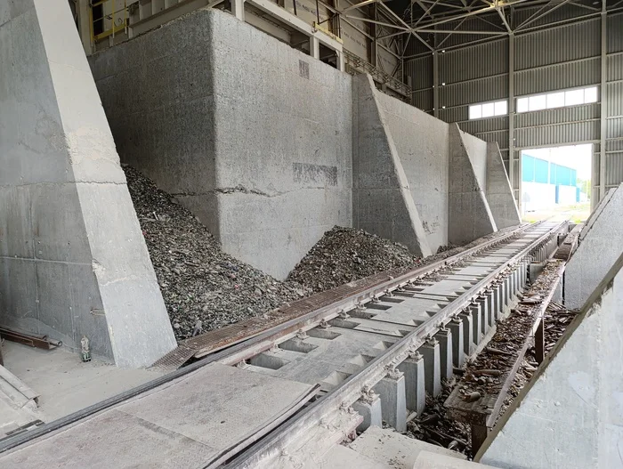 Как делают стеклянные бутылки Чистомэн, Туризм, Стеклотара, Упаковка, Производство, Видео, Вертикальное видео, Короткие видео, Длиннопост