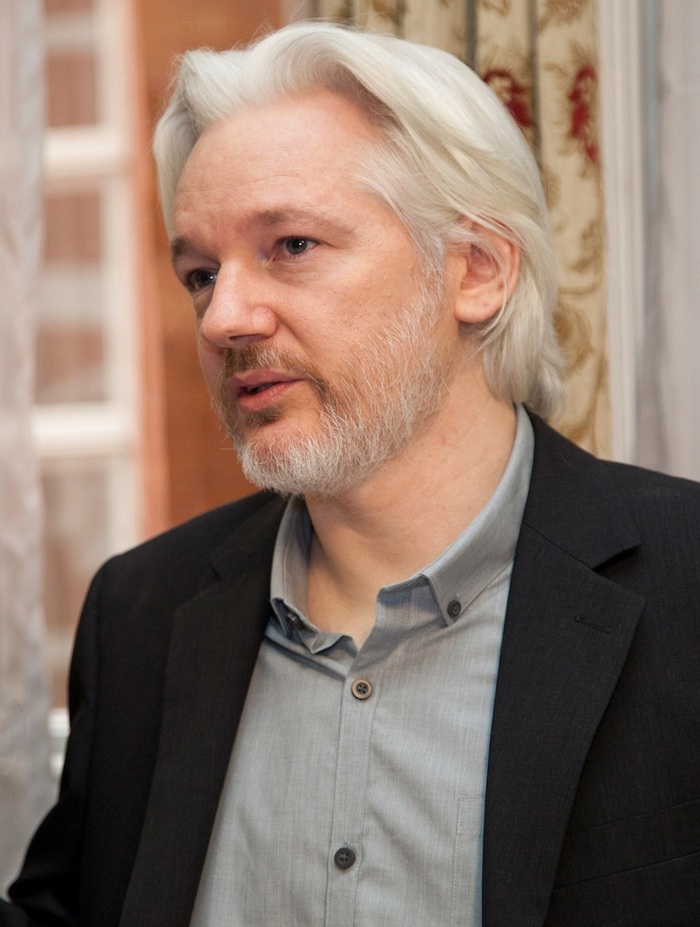 С днем рождения, Джулиан!