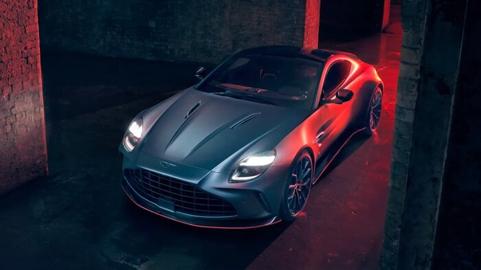Aston Martin  Vantage S 2026   V8    AMG , , , , ,  