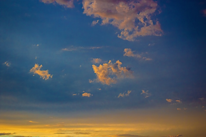 canon eos 1200d + 55-200mm