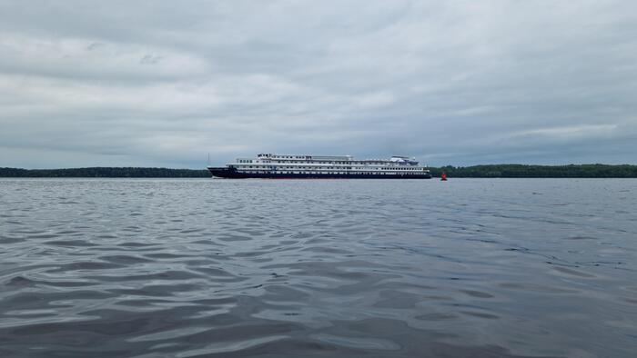 Даже такие махины сегодня были большой редкостью.