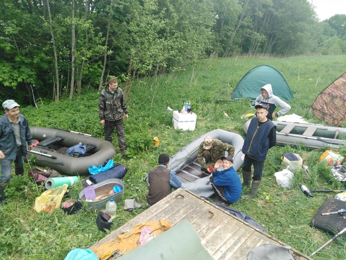 Молодежь тоже берём с собой