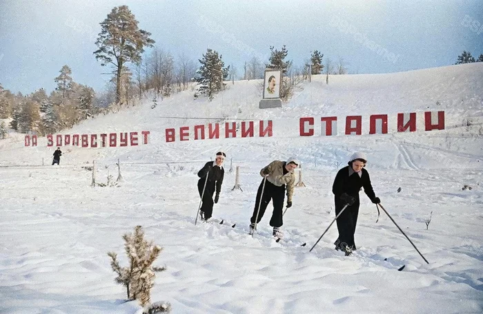 Жизнь Советского Ленинграда в 1930-е годы. 20 раскрашенных фотографий. Часть 3 История города, Краеведение, Историческое фото, 20 век, Ленинград, Санкт-Петербург, 1930-е, Фотография, Колоризация, Длиннопост