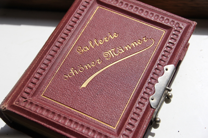 Или сверхглубокое тиснение