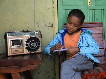 <!--noindex--><a href="https://pikabu.ru/story/pandemiya_i_uvelichenie_mirovogo_neravenstva_dolgosrochnyie_posledstviya_12974936?u=https%3A%2F%2Fwww.unicefusa.org%2Fstories%2Fwhile-schools-are-closed-radio-lessons-keep-students-learning&t=https%3A%2F%2Fwww.unicefusa.org%2Fstories%2Fwhile-schools-are-closed-r...&h=075ad2a36fafafe79c96f32eb8be156eac0f9c63" title="https://www.unicefusa.org/stories/while-schools-are-closed-radio-lessons-keep-students-learning" target="_blank" rel="nofollow noopener">https://www.unicefusa.org/stories/while-schools-are-closed-r...</a><!--/noindex-->