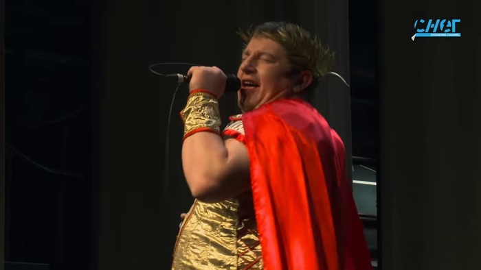 Ответ на пост «Есть один вариант, но она как раз оттуда уехала»