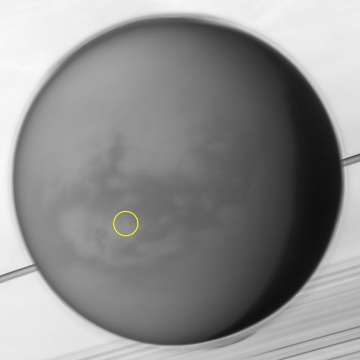 Место посадки "Гюйгенса" отмечено желтым / © NASA/JPL-Caltech/Space Science Institute