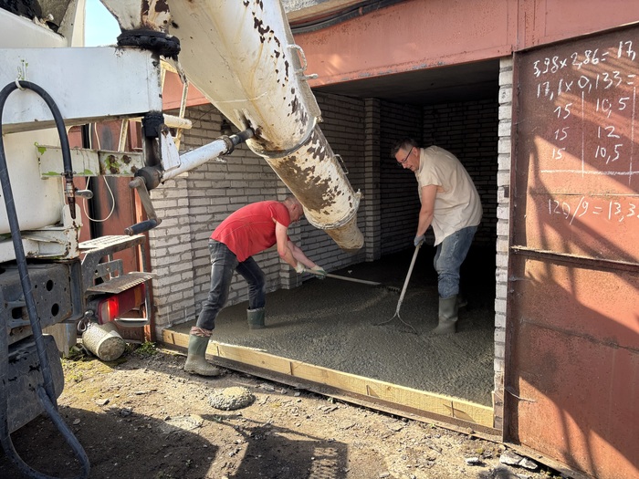 Все по плану.