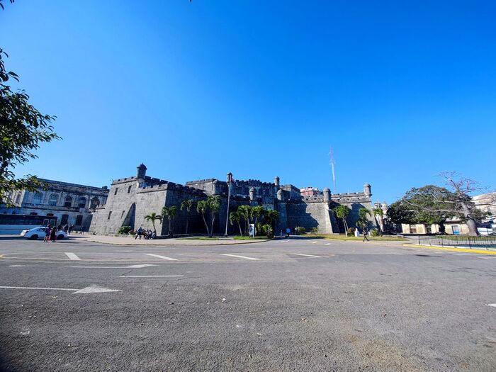 Один из самых стильных полицейских участков, какие можно придумать.