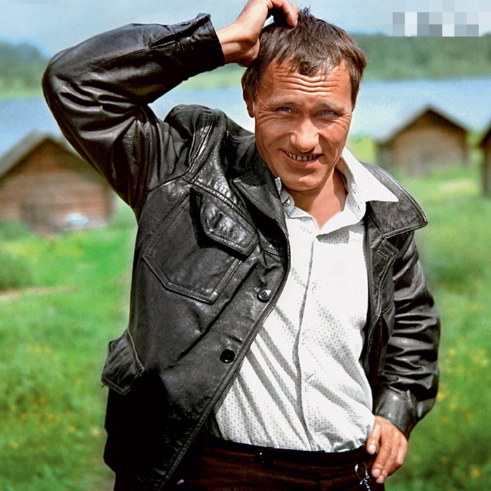 25 июля 1929 года родился Василий Макарович Шукшин