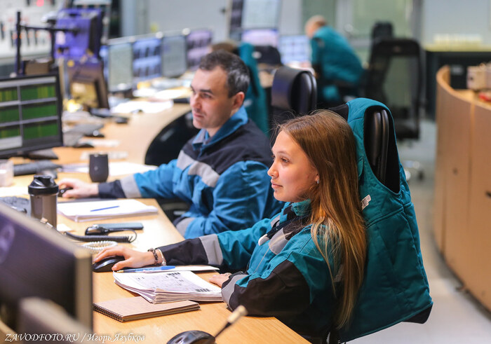 Из серии «Именно они делают Россию великой» - снято мной на заводе ООО «РусВинил» (СИБУР)