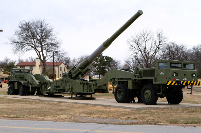  M65    T10 Heavy Artillery Transporter,   . , , :        .