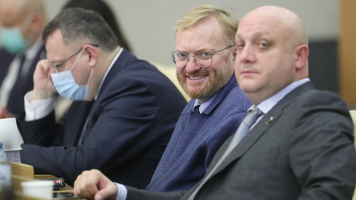 ������� ������ �����* ��������� ������ � ������������ �������