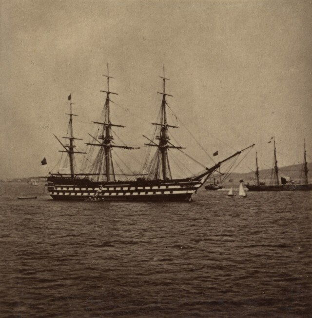 Корабль королевского флота HMS Edgar в заливе Ферт-оф-Форт у берегов Шотландии, 1860 год.