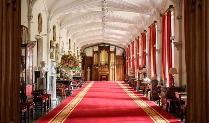 Дворец Скун. Внутреннее убранство.