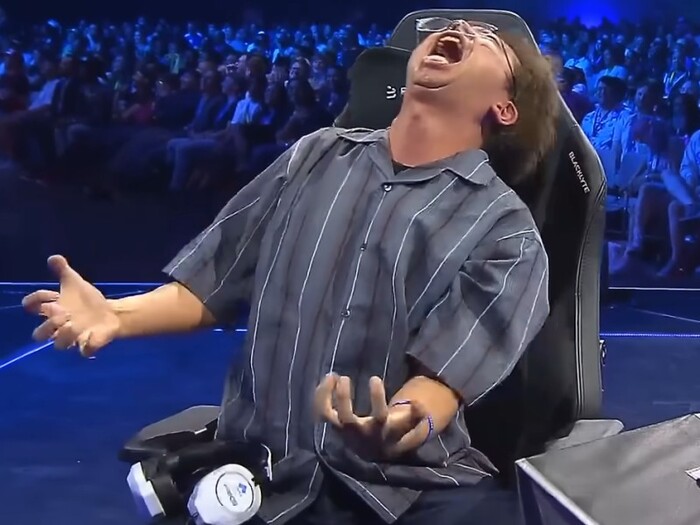 Ответ на пост «Как я на Мальдивы ездил»