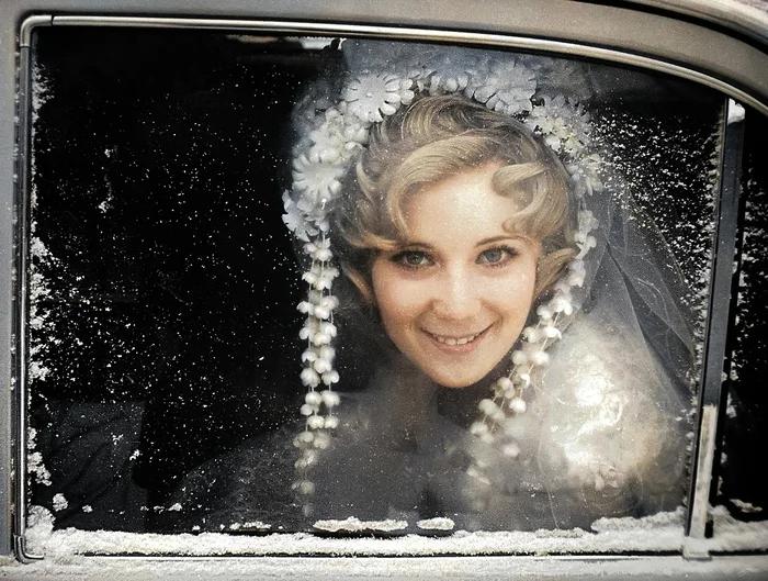 Подборка простых и потрясающих фотографий эпохи СССР. 20 раскрашенных фотографий. Часть 28 20 век, Старое фото, Фотография, СССР, Сделано в СССР, Детство в СССР, 60-е, 70-е, 80-е, 50-е, 40-е, Колоризация, Длиннопост