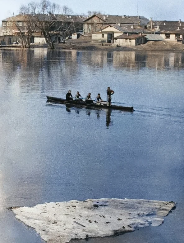 Жизнь Советской Москвы в 40-е годы. 20 раскрашенных фотографий 20 век, Старое фото, Историческое фото, История города, Москва, 40-е, СССР, Колоризация, Длиннопост