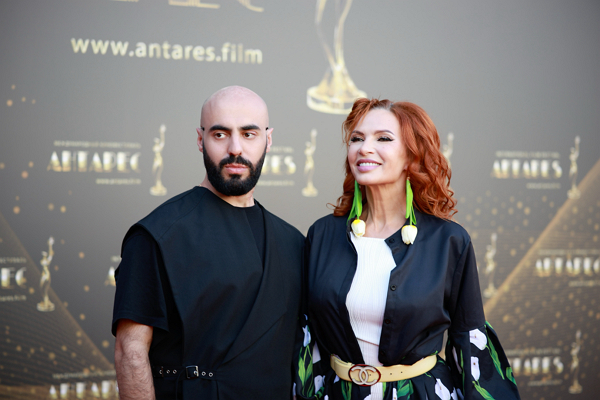 Аркади Маилян и Эвелина Блёданс