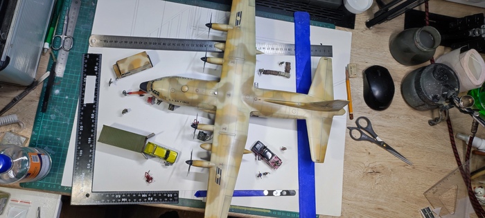 Выражение "прикинуть хуй к носу" можно визуализировать в том числе и так...