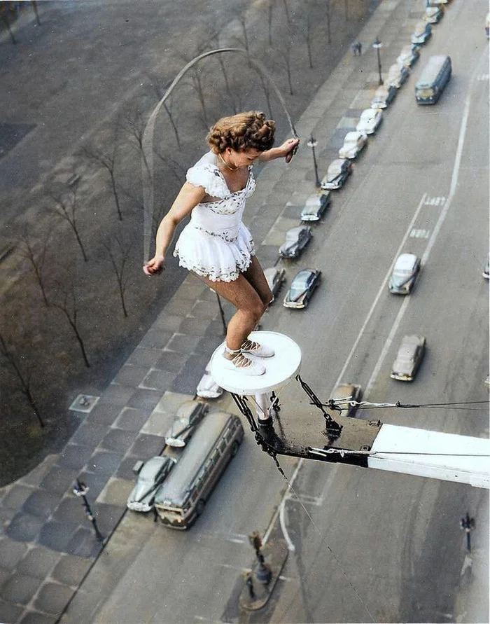 Подборка фотографий из прошлого, которые заставляют удивиться. 20 раскрашенных фотографий из ХХ века. Часть 21 Старое фото, Фотография, 20 век, Колоризация, Длиннопост