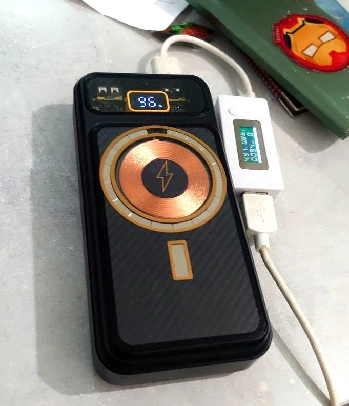 Наплыв фейковых пауэрбанков на маркетплейсах Обман клиентов, Powerbank, Подделка, Фейк, Маркетплейс, Wildberries, Длиннопост, Негатив