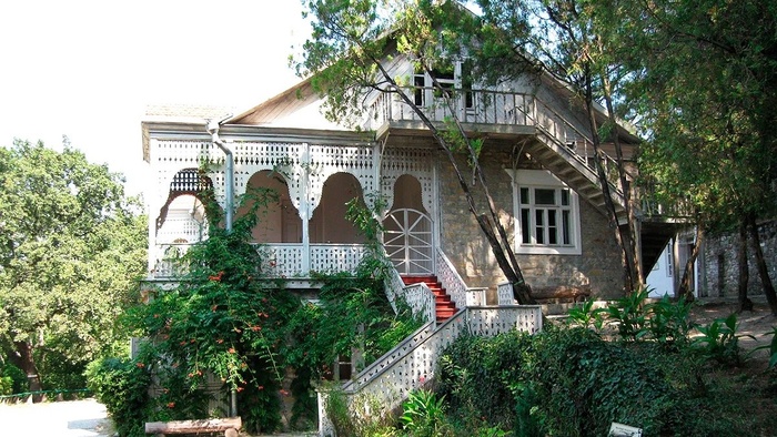 Дом - дача В.Г. Короленко.