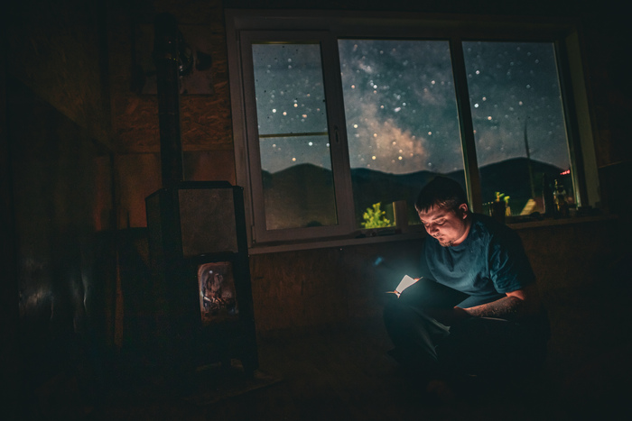   Canon 6d mark 2 + Samyang 24 1.4,  .     Lightroom 