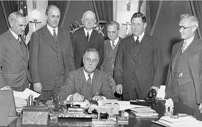 Величайшее ограбление: Как США украли 2600 тонн золото своего народа!