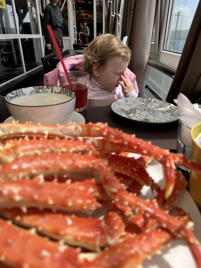 Дочке крабы не зашли)