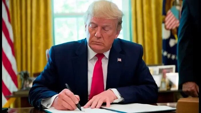 Трамп дал сутки Михаилу Шуфутинскому, чтобы перевернуть календарь