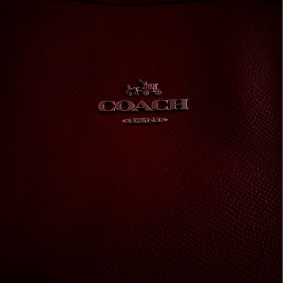 Coach      -     Gen Z? , , , , ,  , TikTok, -, 