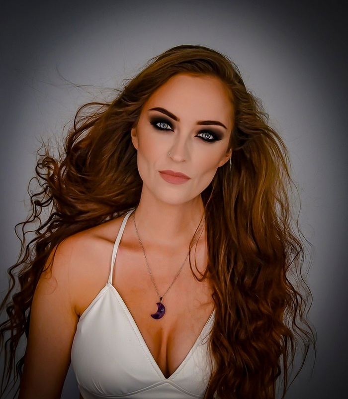 MORTEMIA  Linda Toni Grahn (Follow the Cipher)    Aerosmith "Dream On"  2025  , -, Metal, Symphonic Metal, , YouTube, 