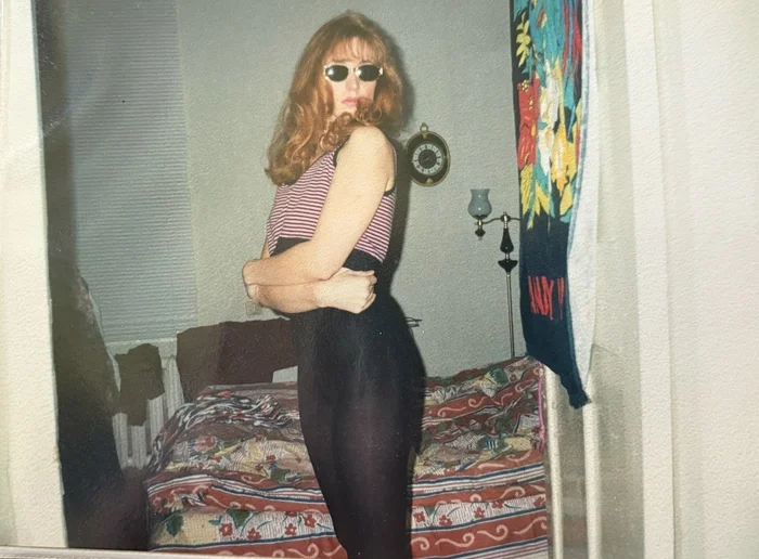 Интересные фотографии 90 -х (часть 118) 90-е, Детство 90-х, Фотография, Знаменитости, Эпоха, Маски-шоу (телесериал), Иванушки International, Сергей Супонев, Юрий Лужков, Надежда Кадышева, Джохар Дудаев, Владимир Жириновский, Борис Ельцин, Буденновск, Демо, Пьер Карден, Звездный час, Стена Цоя, Рейв, Игорь Сорин, Длиннопост Интересные фотографии 90 -х (часть 118) 90-е, Детство 90-х, Фотография, Знаменитости, Эпоха, Маски-шоу (телесериал), Иванушки International, Сергей Супонев, Юрий Лужков, Надежда Кадышева, Джохар Дудаев, Владимир Жириновский, Борис Ельцин, Буденновск, Демо, Пьер Карден, Звездный час, Стена Цоя, Рейв, Игорь Сорин, Длиннопост