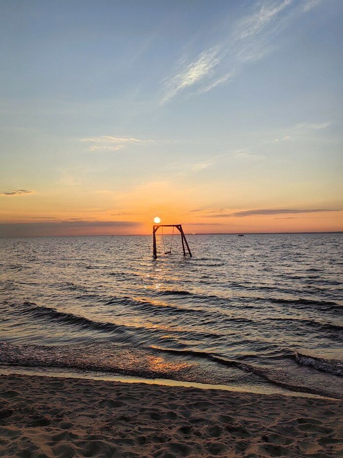 Каждый закат приносит обещание нового рассвета