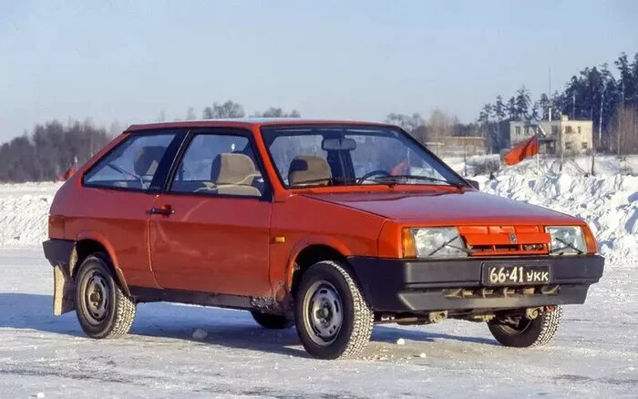 «Неправильный автомобиль»: за что нашу «девятку» полюбили во всем мире История автомобилей, Хочу все знать, 20 век, Ваз-2109, АвтоВАЗ, Познавательно, СССР, Отечественный автопром, Сделано в СССР, Яндекс Дзен (ссылка), Длиннопост, Модификации, Авто, Ваз-2108, Особенности, Развитие, Lada Samara «Неправильный автомобиль»: за что нашу «девятку» полюбили во всем мире История автомобилей, Хочу все знать, 20 век, Ваз-2109, АвтоВАЗ, Познавательно, СССР, Отечественный автопром, Сделано в СССР, Яндекс Дзен (ссылка), Длиннопост, Модификации, Авто, Ваз-2108, Особенности, Развитие, Lada Samara