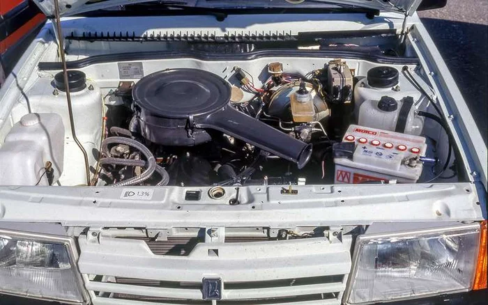 «Неправильный автомобиль»: за что нашу «девятку» полюбили во всем мире История автомобилей, Хочу все знать, 20 век, Ваз-2109, АвтоВАЗ, Познавательно, СССР, Отечественный автопром, Сделано в СССР, Яндекс Дзен (ссылка), Длиннопост, Модификации, Авто, Ваз-2108, Особенности, Развитие, Lada Samara «Неправильный автомобиль»: за что нашу «девятку» полюбили во всем мире История автомобилей, Хочу все знать, 20 век, Ваз-2109, АвтоВАЗ, Познавательно, СССР, Отечественный автопром, Сделано в СССР, Яндекс Дзен (ссылка), Длиннопост, Модификации, Авто, Ваз-2108, Особенности, Развитие, Lada Samara