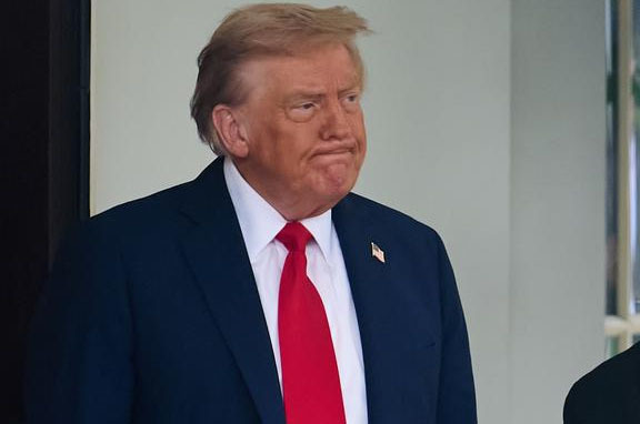 «Я говорил ему: „Владимир, остановись“, но он не послушал»: Трамп объявил, что санкции теперь неизбежны