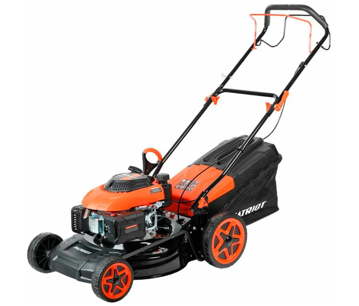 Лучшие бензиновые газонокосилки для дачи — Рейтинг 2025 года