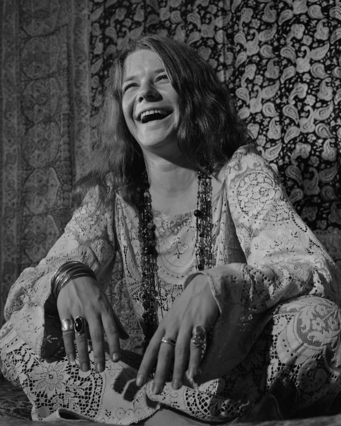 Дженис Джоплин дома. Сан-Франциско, 1967.