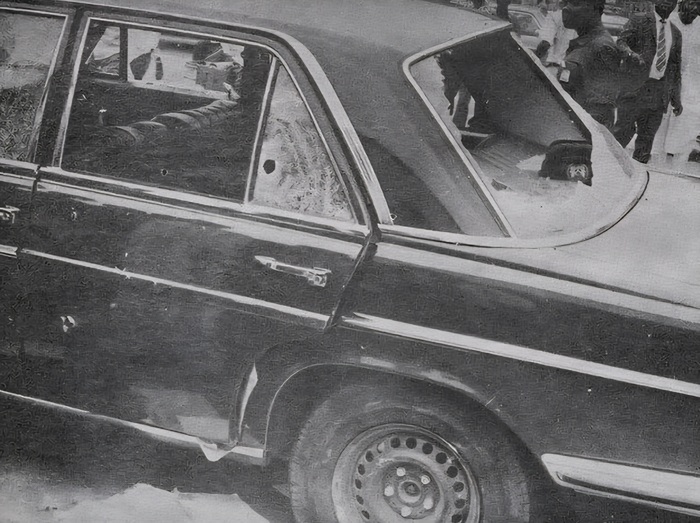 13 февраля 1976 года Димка и его сообщники устроили засаду на автомобиль президента Мурталы Мухаммеда