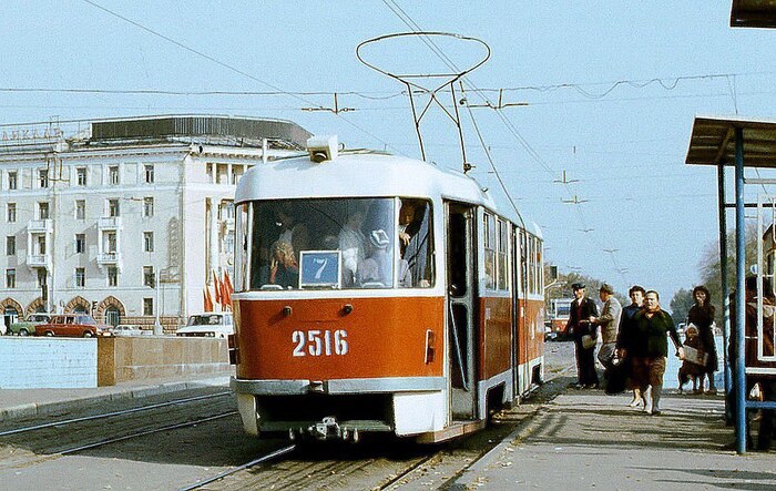  , 1988 .  ,      , , , , Tatra, Telegram ()