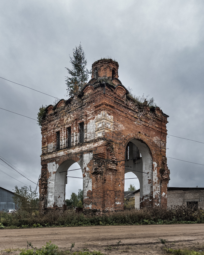 8.Церковь на ножках — 62.33332, 44.22767
