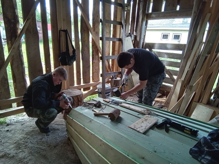 Старательно конопатим