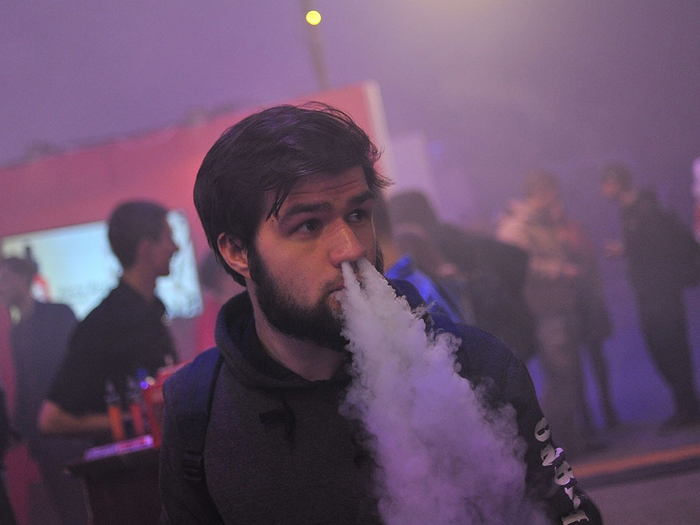 Электронные сигареты повышают уровень сахара в крови