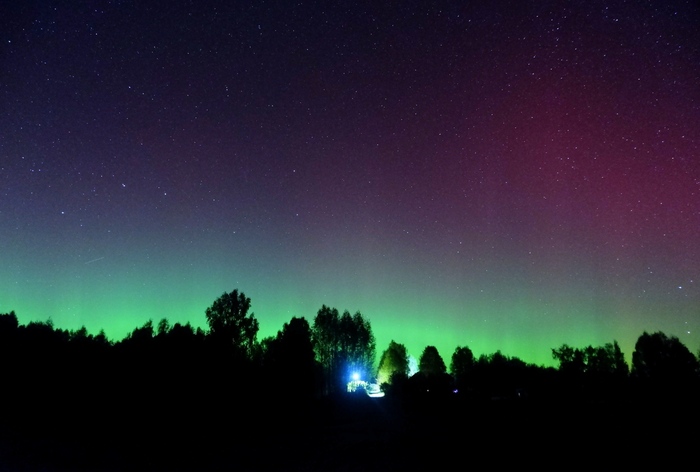 Fujifilm X-A5 kit, iso 4000, 10", f 3.5, WB  