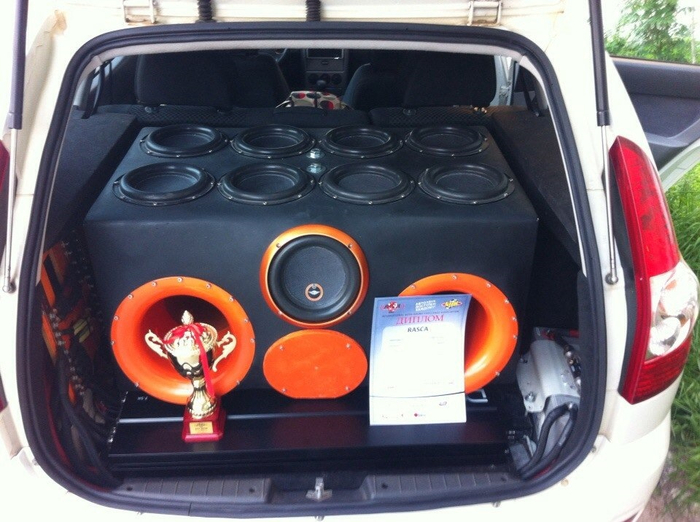 ���� �� <a href="https://pikabu.ru/story/delay_gromche_basyi_13248625?u=https%3A%2F%2Fwww.drive2.ru%2Fl%2F4044281&t=drive2&h=baea6b166f025fb3ab6a43539b97c44e3dfded84" title="https://www.drive2.ru/l/4044281" target="_blank" rel="nofollow noopener">drive2</a>