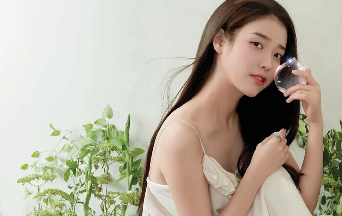 АйЮ назначена новым послом таможенной службы аэропорта