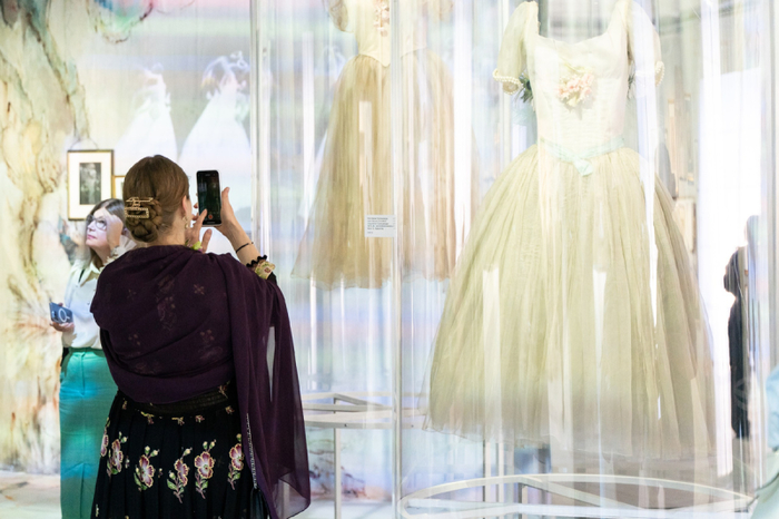 Выставка «Пьер и Сильфиды» в Петербургском театральном музее. Фотограф: Люда Бурченкова