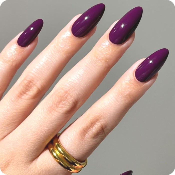 12 идей дизайна маникюра на осень 2025, которые придут на место надоевшего френча и сливочного масла